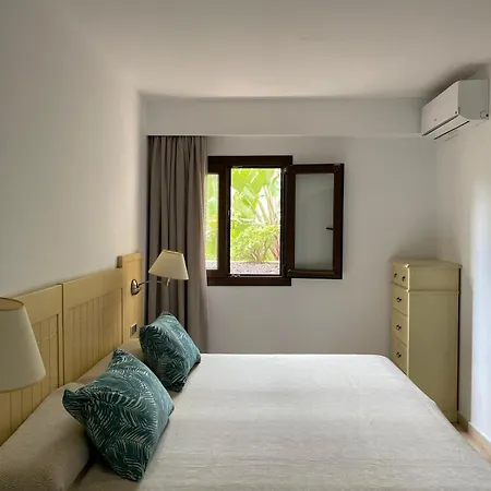 Jardines De By Sit Apartment